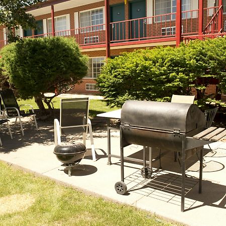 Travelodge By Wyndham Ogallala Esterno foto